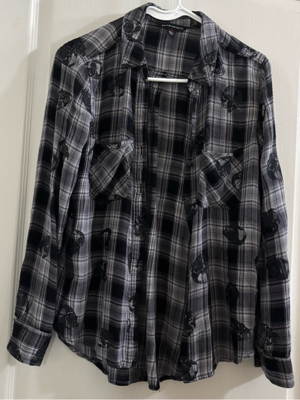 Rock & Republic Black and Gray Plaid Button-Down Shirt with Skull Print